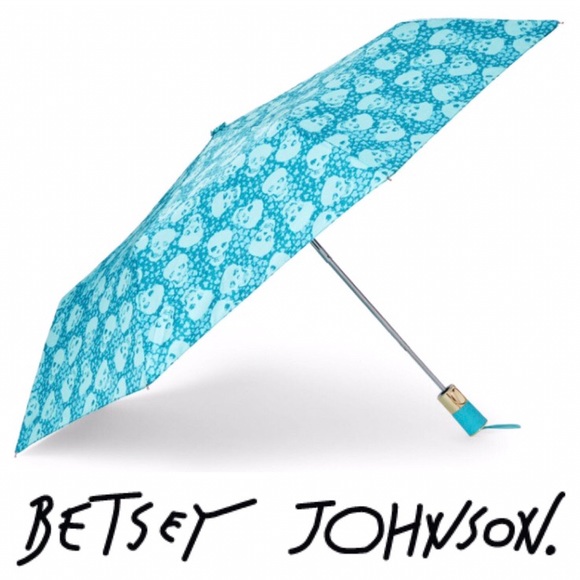 Betsey Johnson Blue Petal Skull Umbrella - Picture 1 of 4